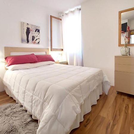 Benicàssim Stunning Home In Benicasim With Kitchen מראה חיצוני תמונה